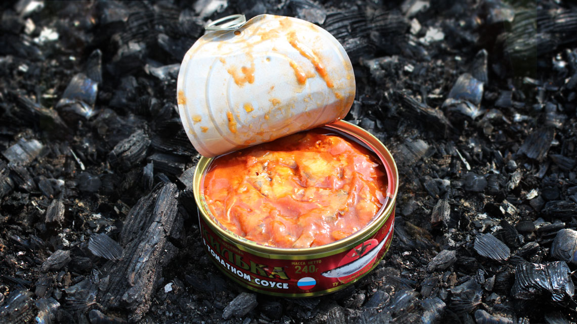 Обжаренная килька в томатном соусе